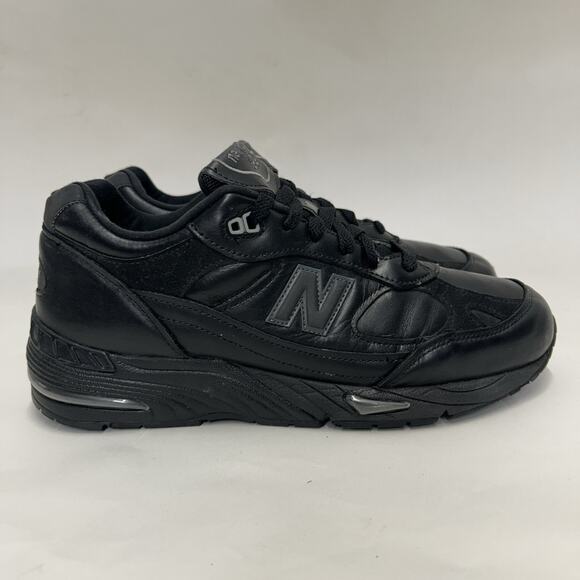 New Balance 991 “Triple Black” MiUK (M991TK) main image 4